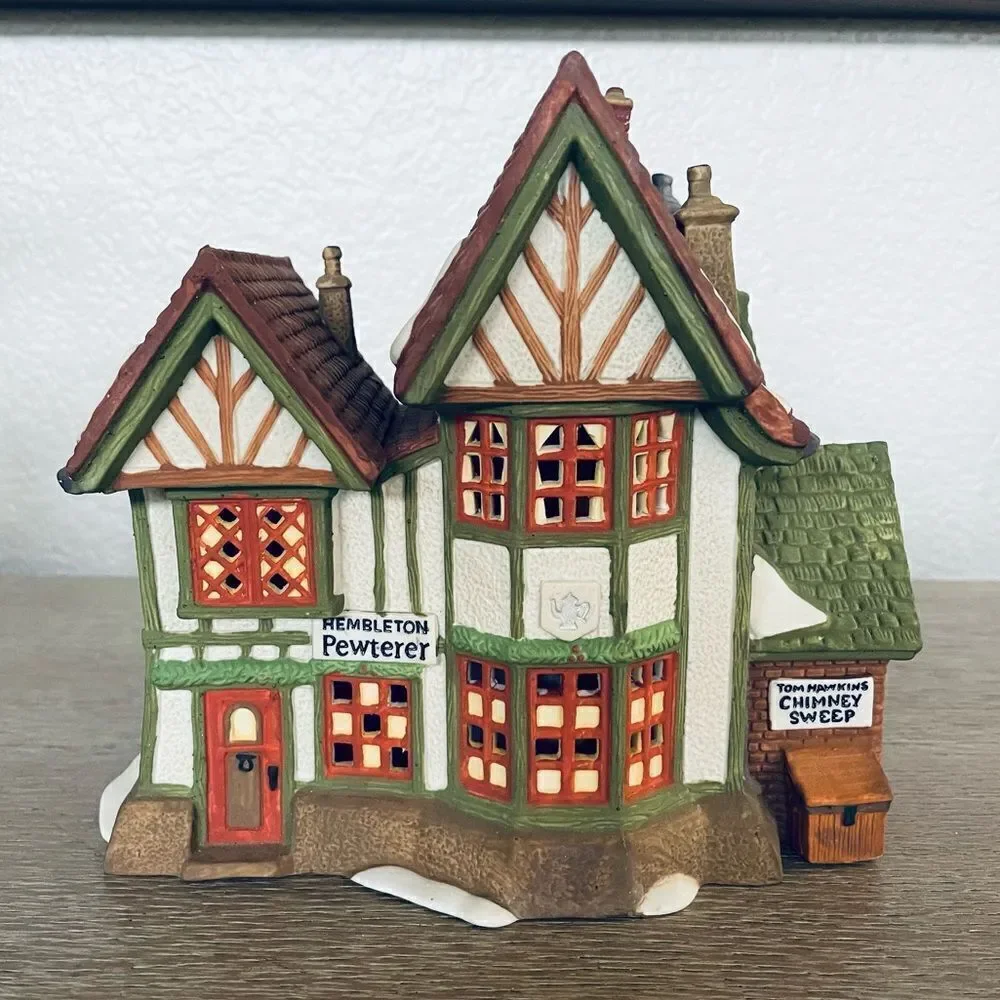 Dept 56 Dickens Village Series Hembleton Pewterer Christmas Lighted Decor